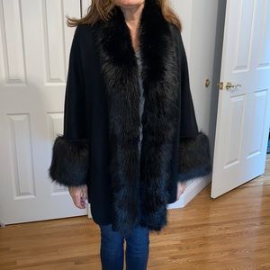 NWOT Faux fur drape style coat - ONE SIZE FITS ALL